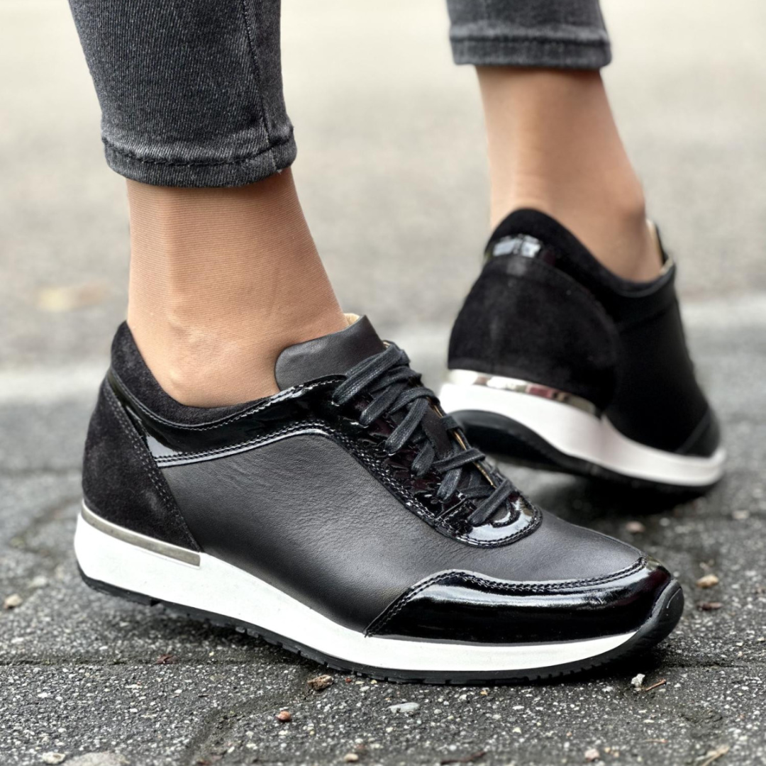 Pantofi eleganți din piele naturală pentru femei