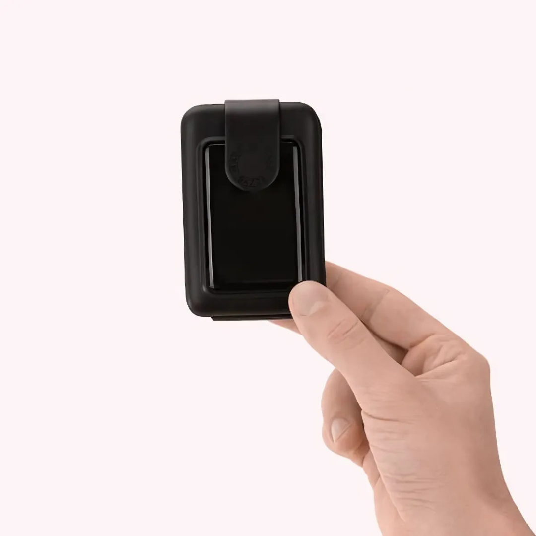 Portofel minimalist cu protecție RFID și design compact pentru carduri