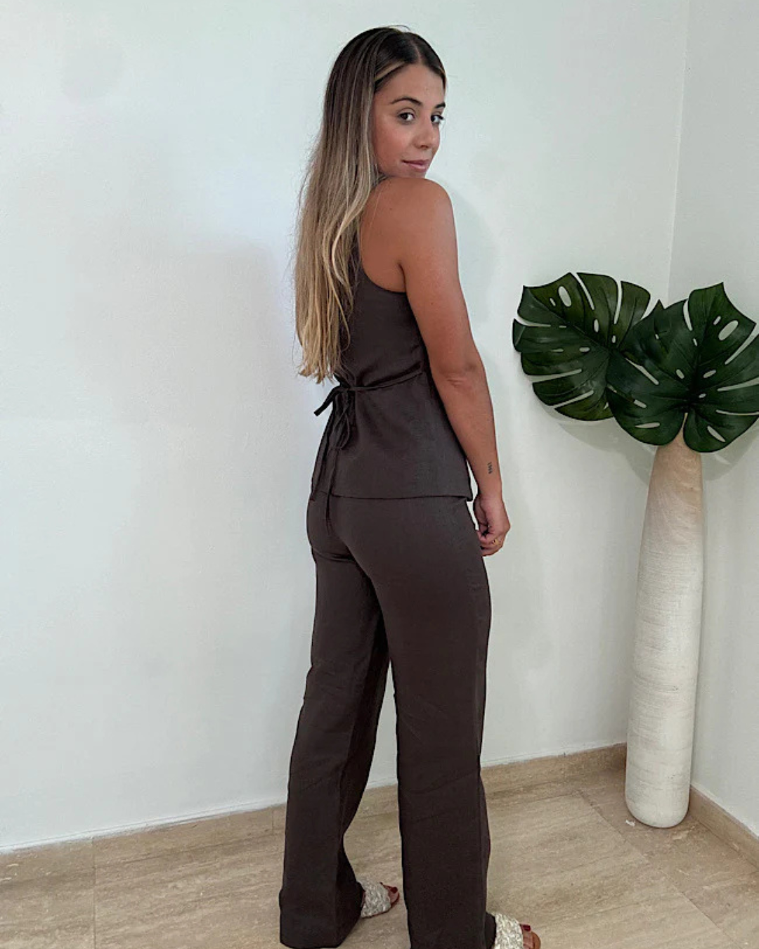 Set de Lenjerie Chic Pentru Femei Eleganță Minimalistă și Potrivire Sofisticată