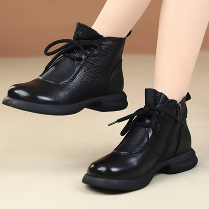 Ghete din piele naturală cu toc pentru femei