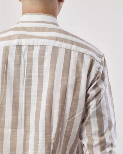 Cămașă Casual cu Dungi Pentru un Stil Bărbătesc Unic și Sofisticat