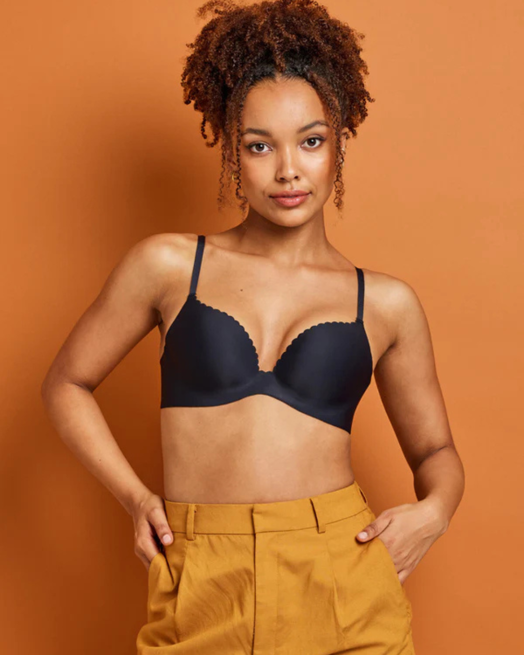 Sutien dintr-o singură piesă foarte moale ( OFERTĂ 2X1)