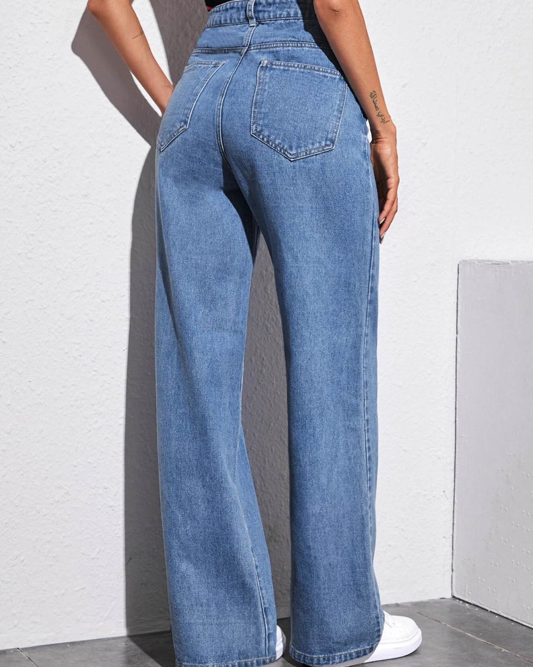 Blugi Largi și Ușori cu Talie Înaltă și Stil Relaxat