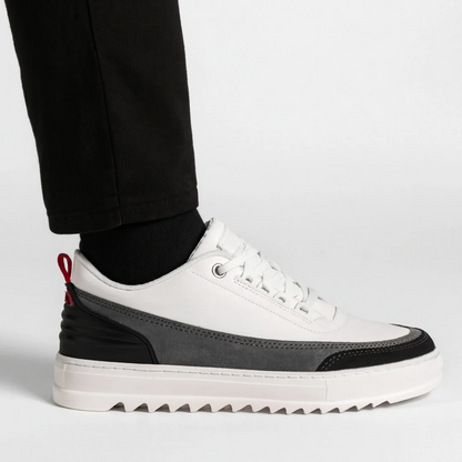 Pantofi pentru bărbați cu înălțime ascunsă